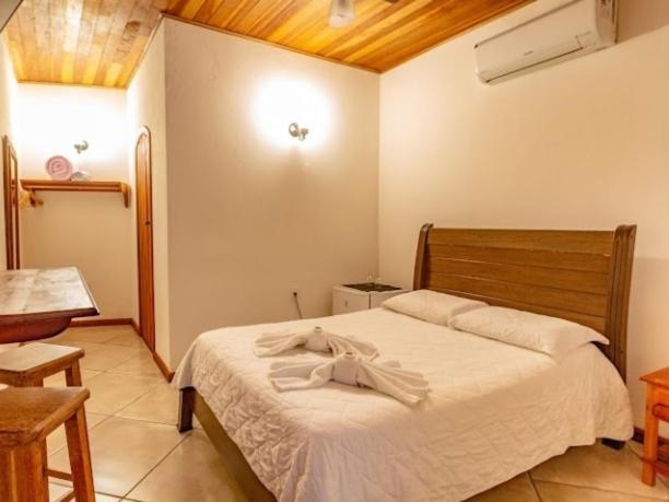 Suites Beija-Flor Парати Екстериор снимка