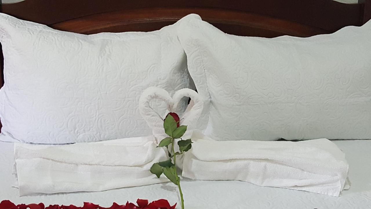 Suites Beija-Flor Парати Екстериор снимка